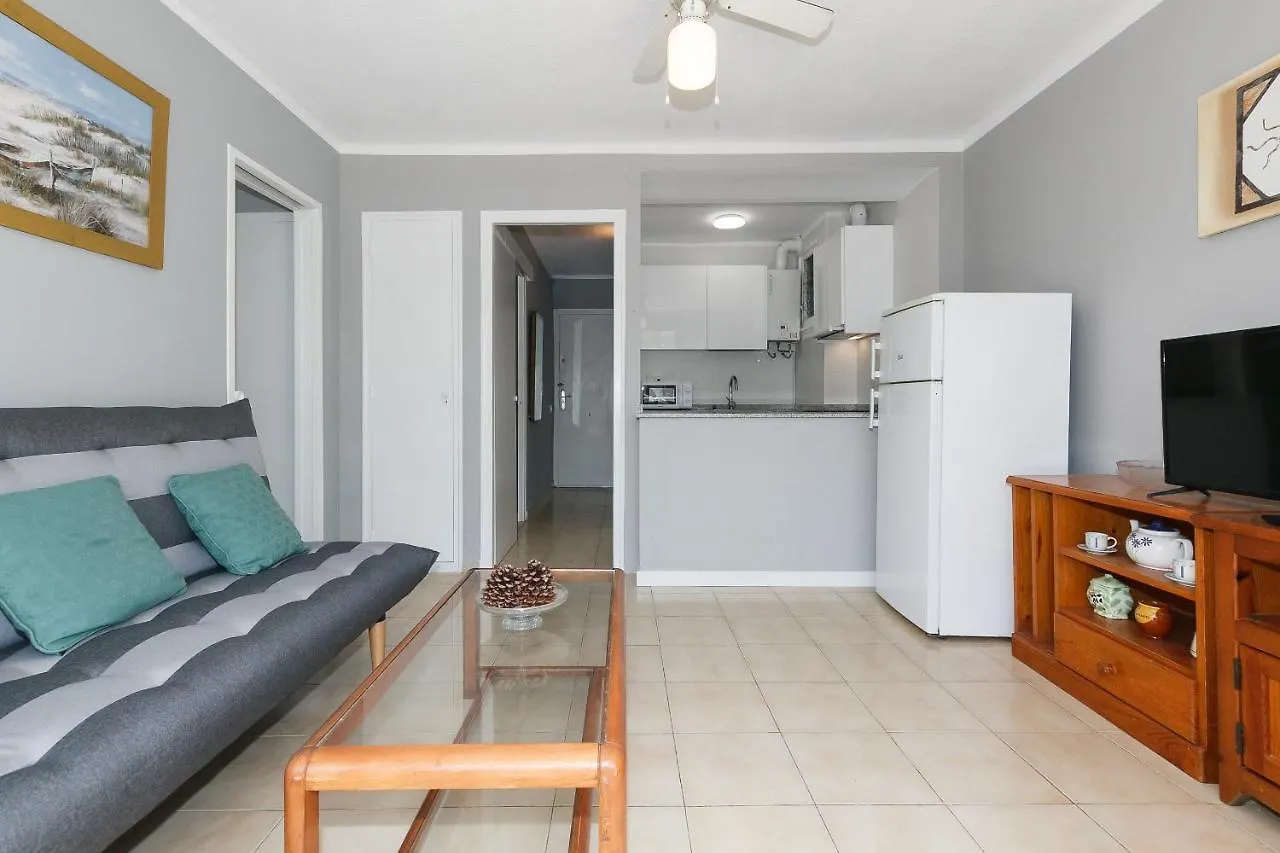 Uhc Sayonara Apartments Salou