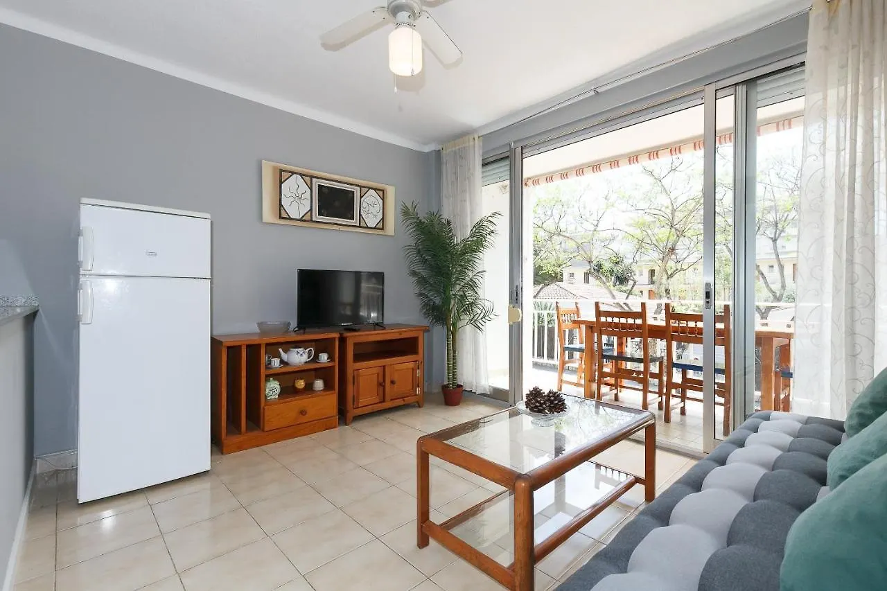 Uhc Sayonara Apartments Salou Spain