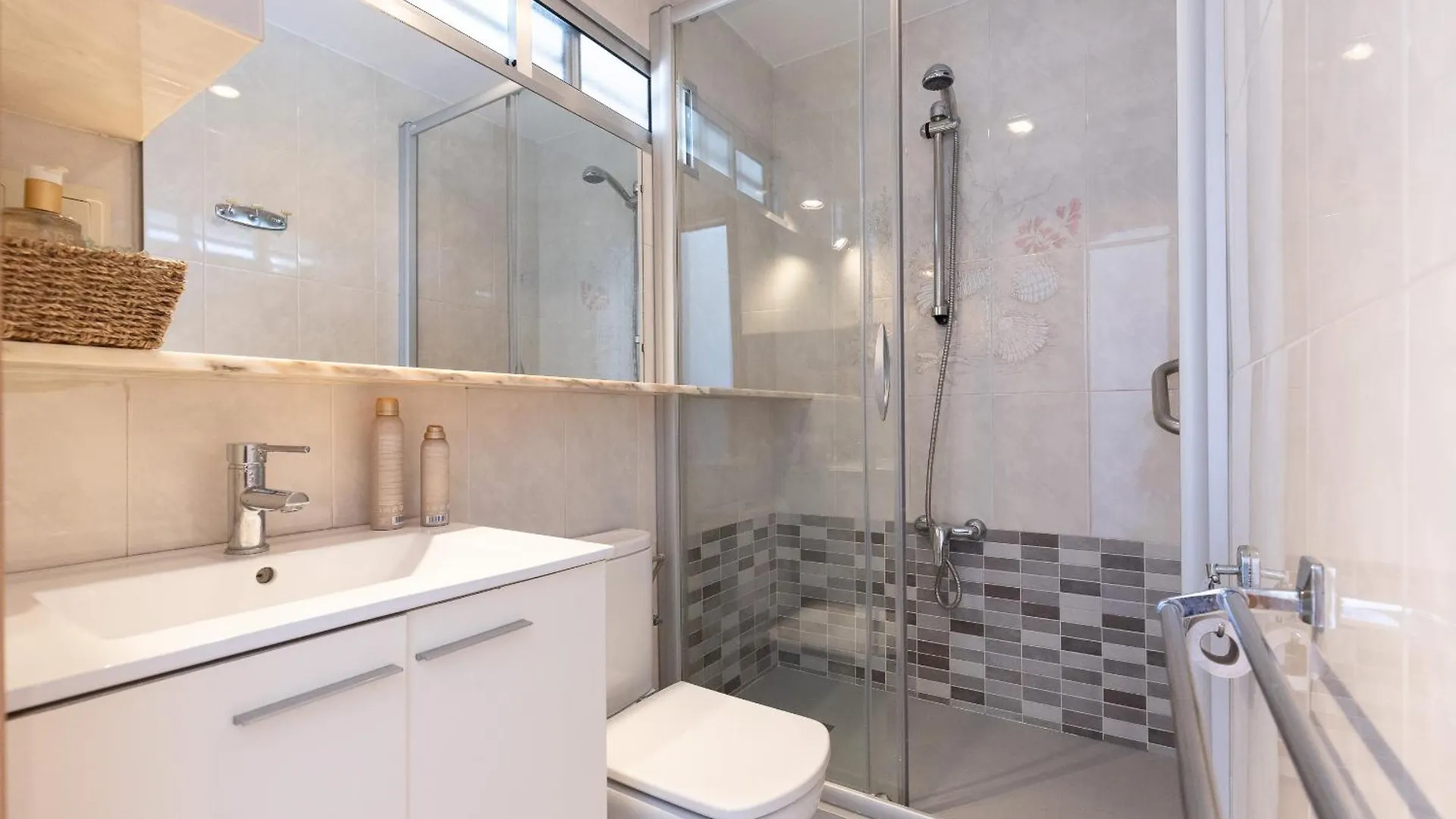 Uhc Sayonara Apartments Salou 0*,  Španělsko