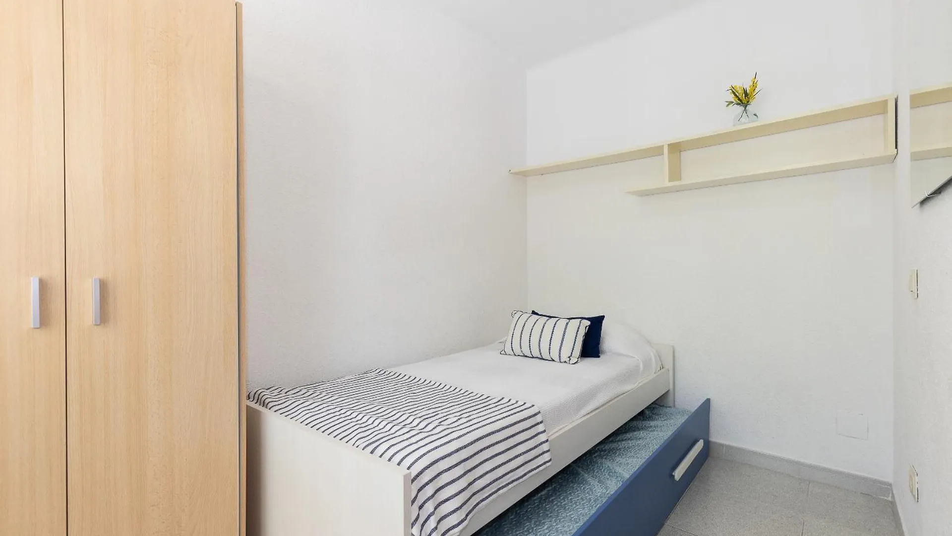 Uhc Sayonara Apartments Salou