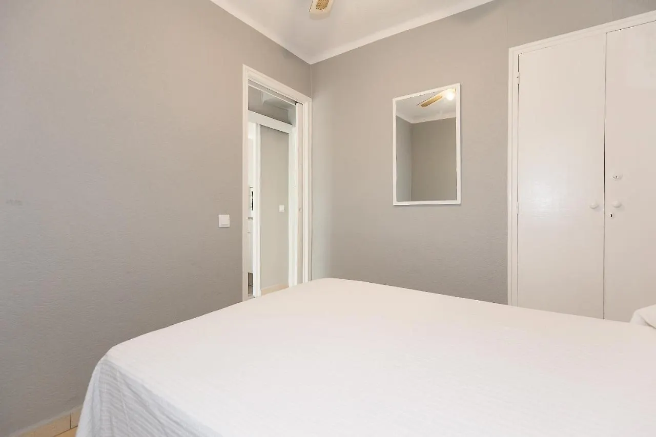 Uhc Sayonara Apartments Salou